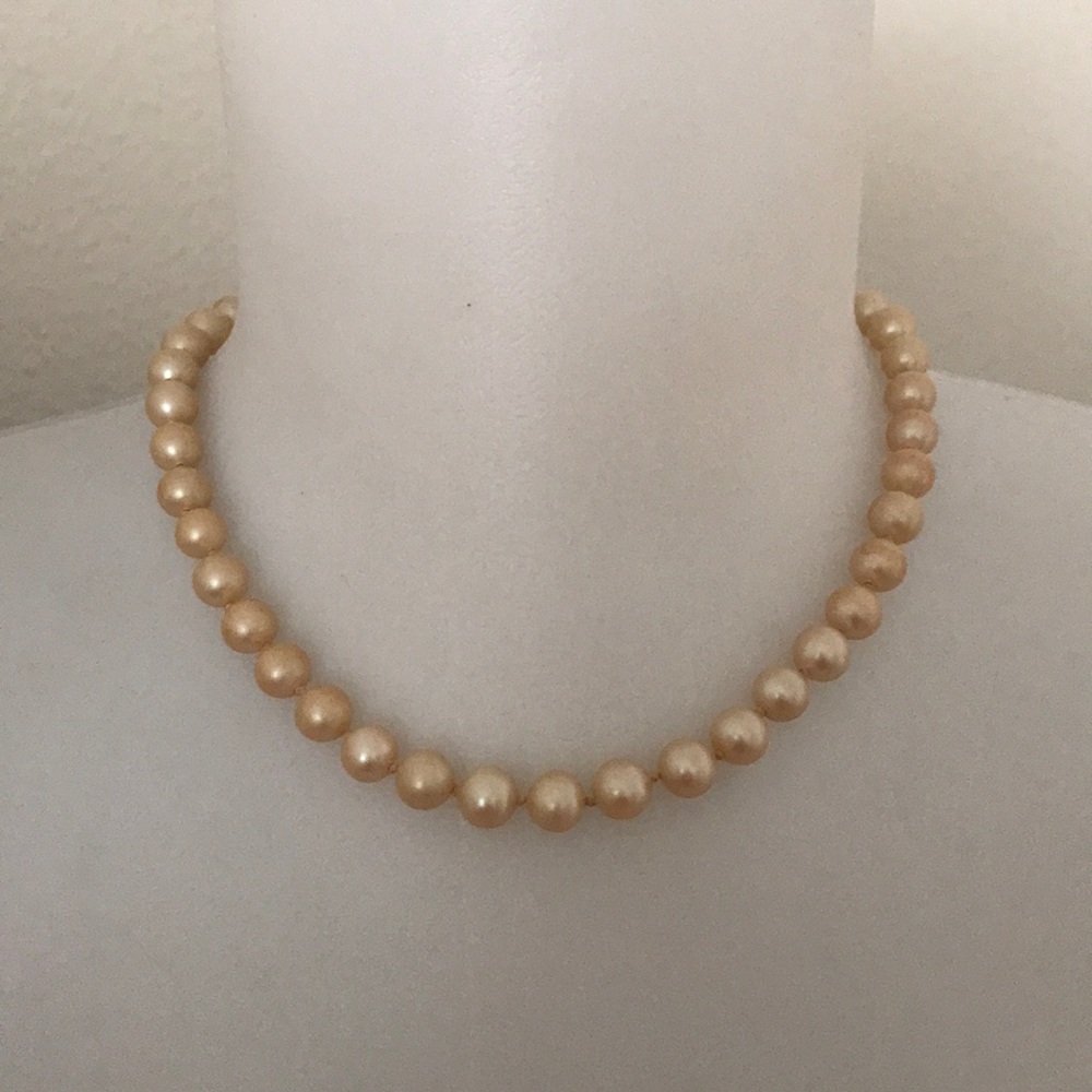Vintage Faux Pearl Necklace